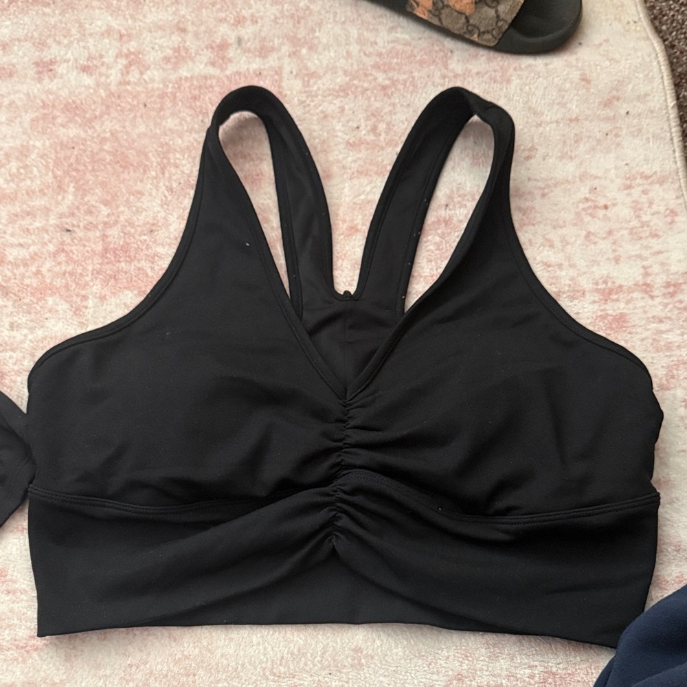 ALO Yoga Black Ruched Front Racerback Sports Bra